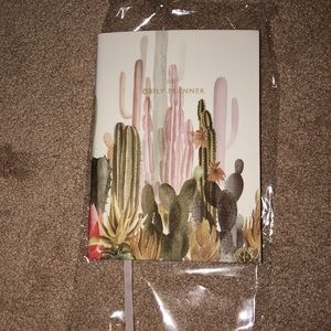 BRAND NEW WITH TAGS URBAN OUTFITTERS PLANNER